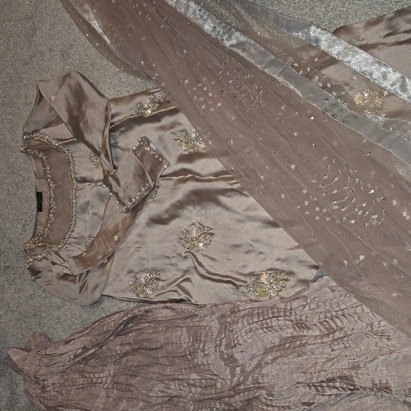 XS pakistani indian outfit - Picture 13 of 15